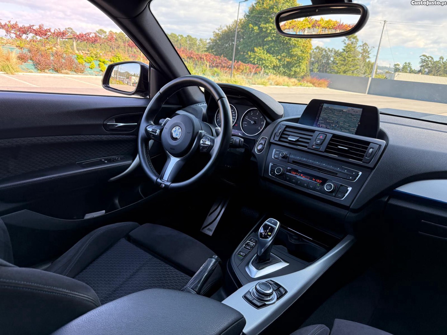 BMW 220 D Coupe Pack M Auto — fotografia 4