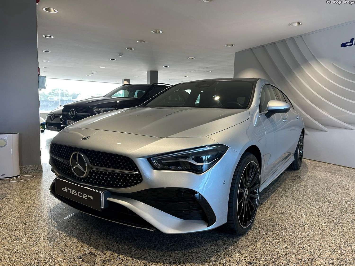 Mercedes-Benz CLA 250 e AMG Line — fotografia 25
