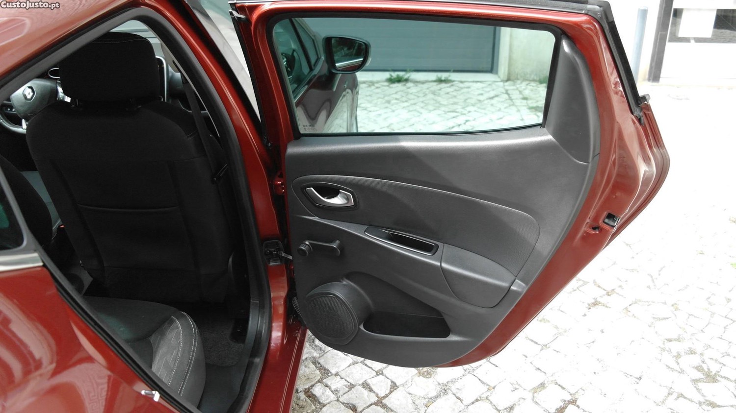 Renault Clio 0.9 TCe Limited — fotografia 15
