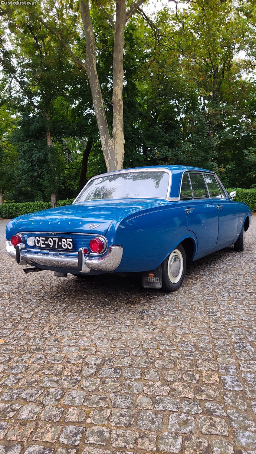Ford Taunus 17m super — fotografia 10