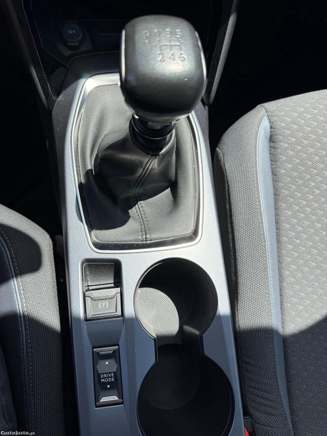Peugeot 3008 1.2 Puretech-Possibilidade de financiamento — fotografia 3
