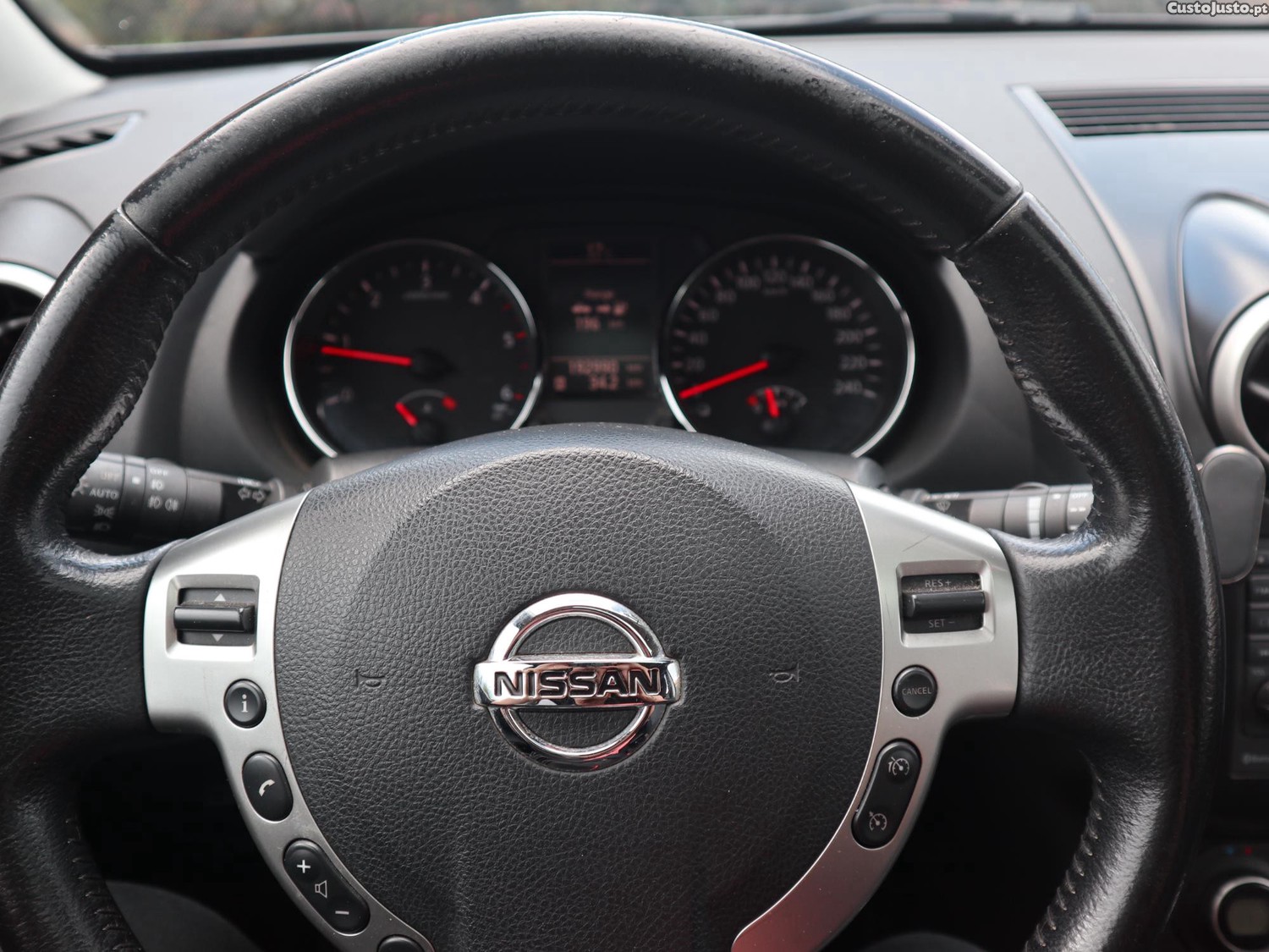 Nissan Qashqai+2 Tecna Sport — photo 2