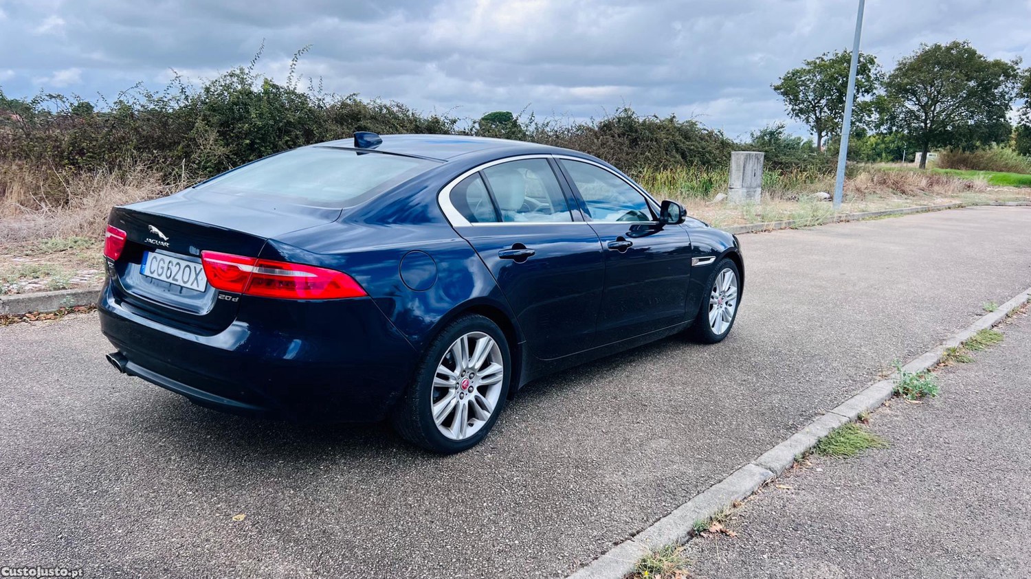 Jaguar XE Executive — fotografia 5