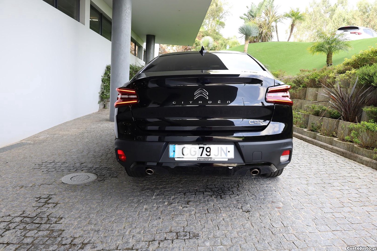 Citroën C4 X 1.2 PureTech Shine EAT8 — fotografia 14