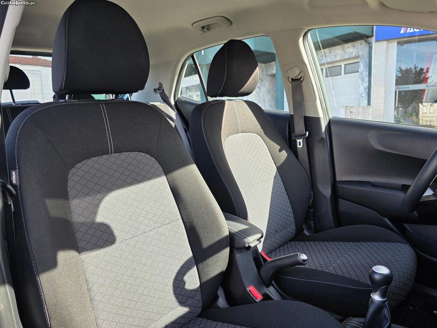 Kia Picanto 1.0 MPi Urban — fotografia 6
