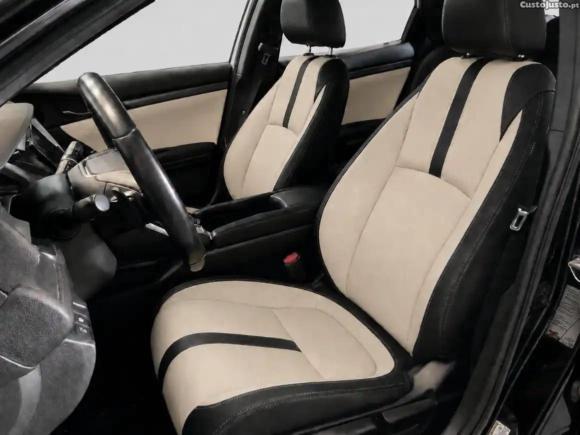 Honda Civic 1.0 i-VTEC Executive Premium CVT — fotografia 4