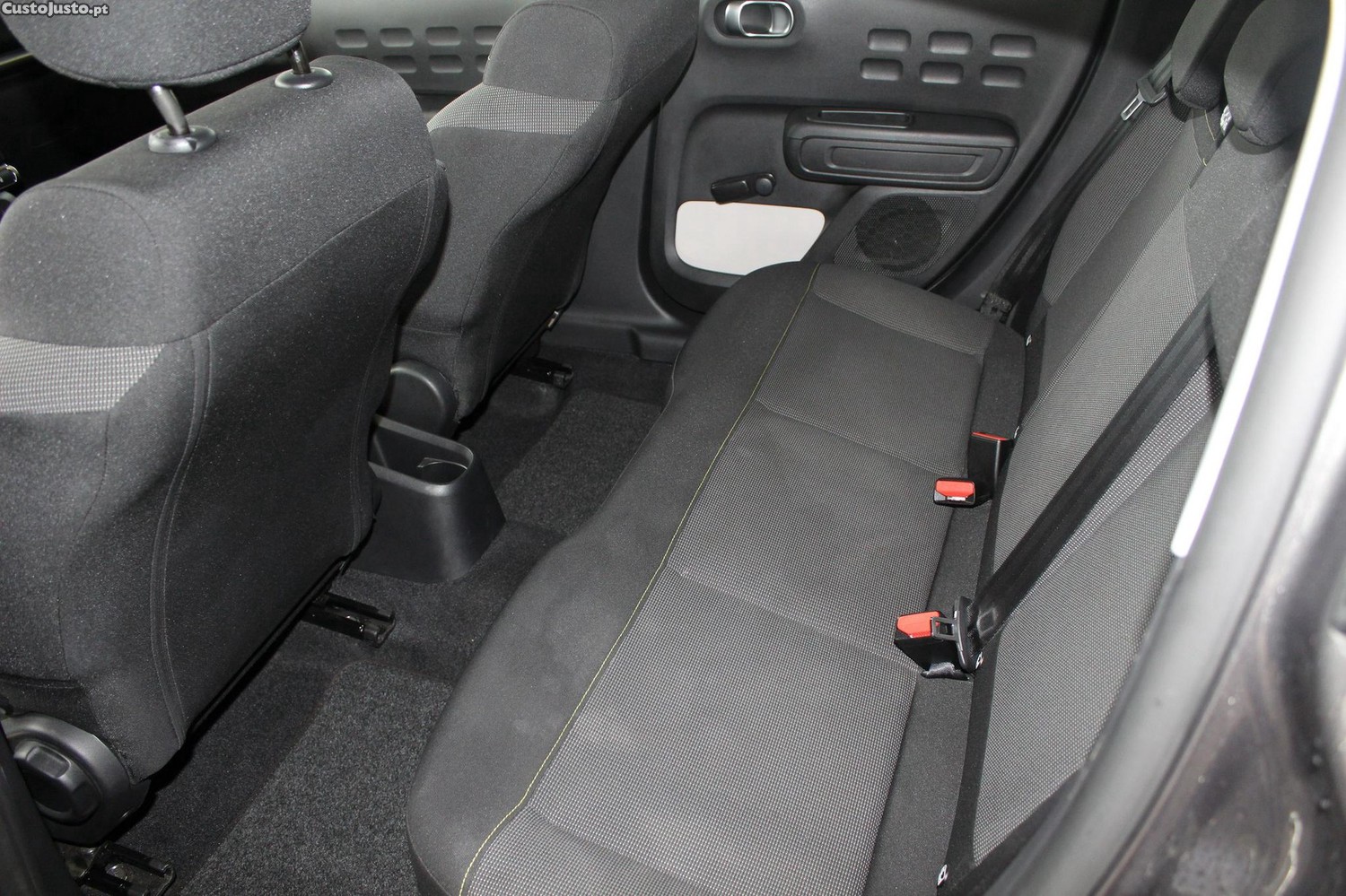 Citroën C3 1.2 PureTech Plus — fotografia 8