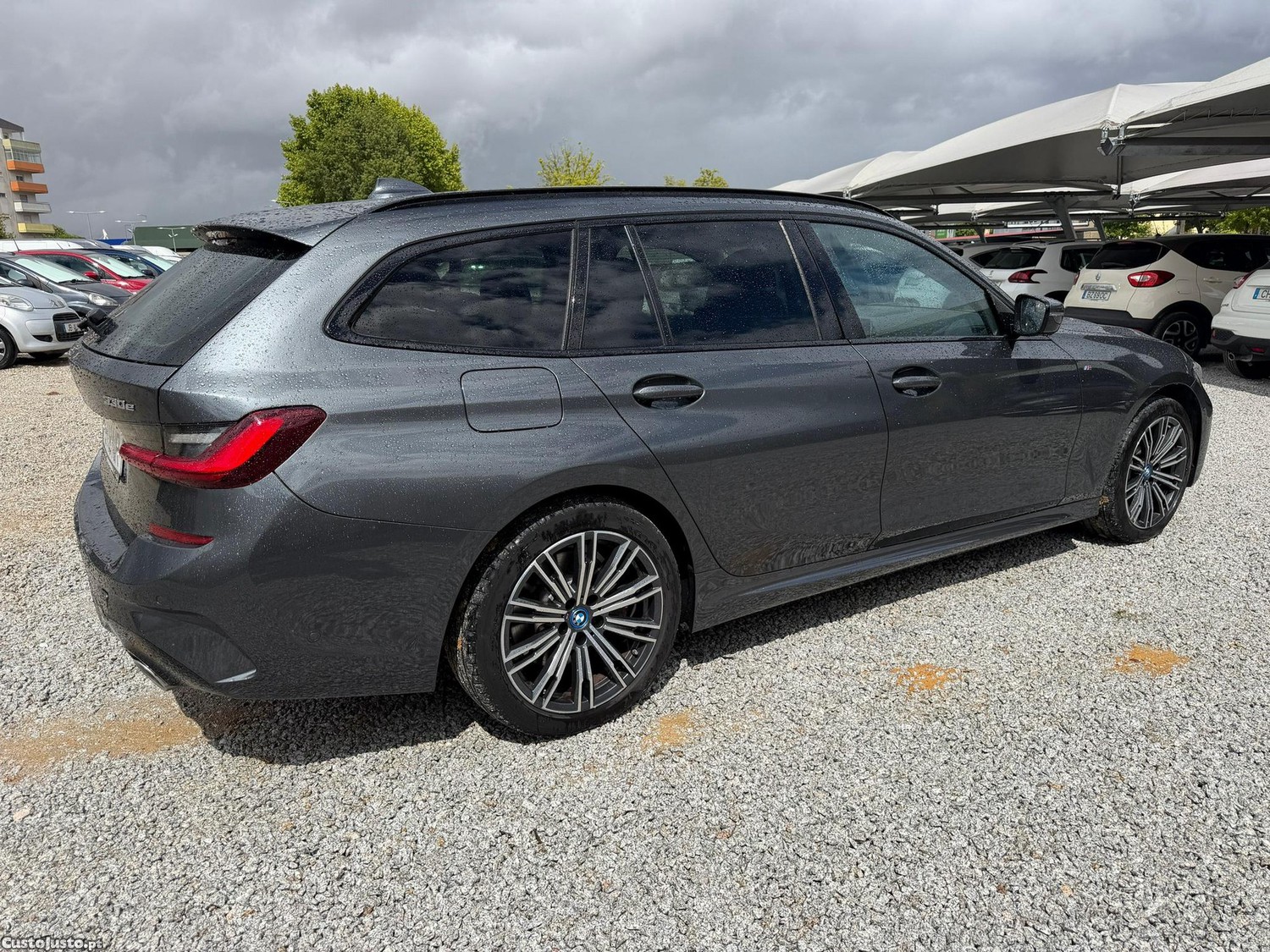 BMW 330 e xDrive Aut. M Sport — fotografia 10