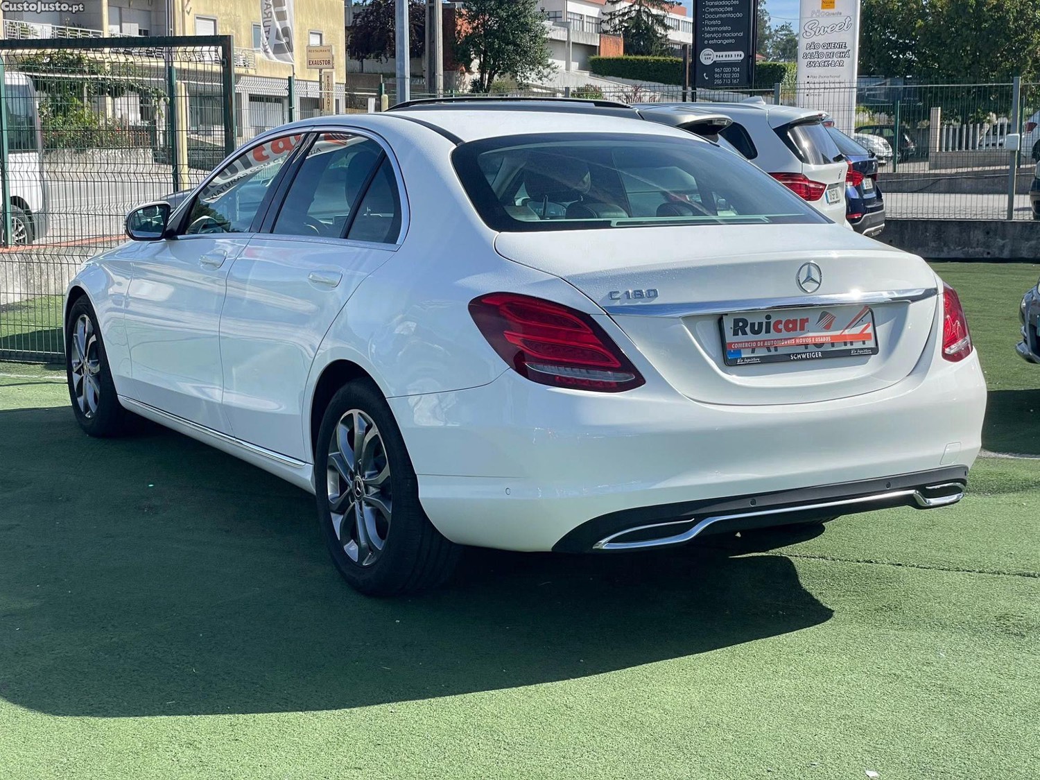 Mercedes-Benz C 180 Avantgarde — fotografia 4