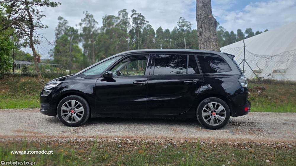 Citroën C4 Grand Picasso 1.6 e-HDi Exclusive — fotografia 9