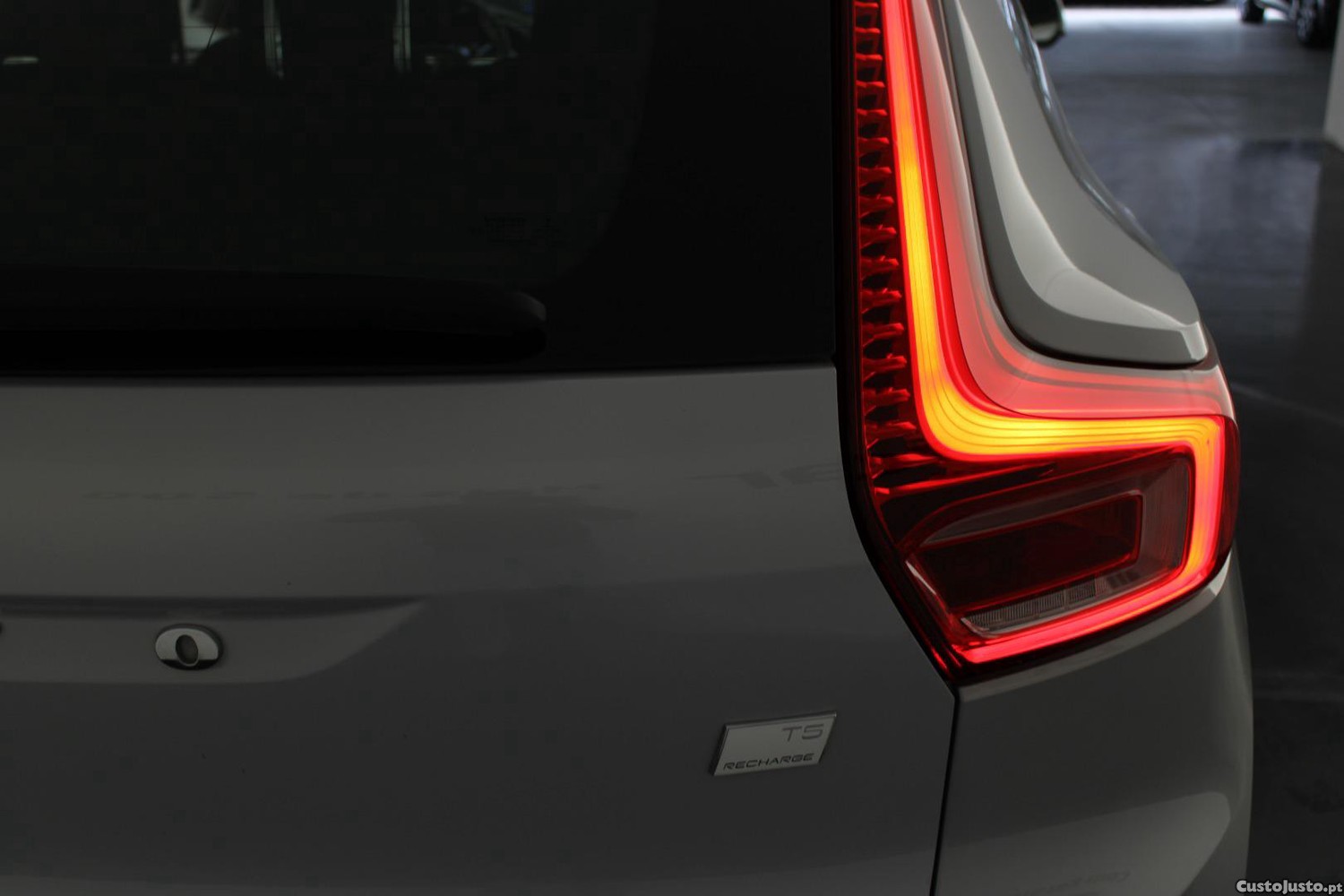 Volvo XC 40 T5 1.5 PHEV INSCRIPTION — fotografia 2