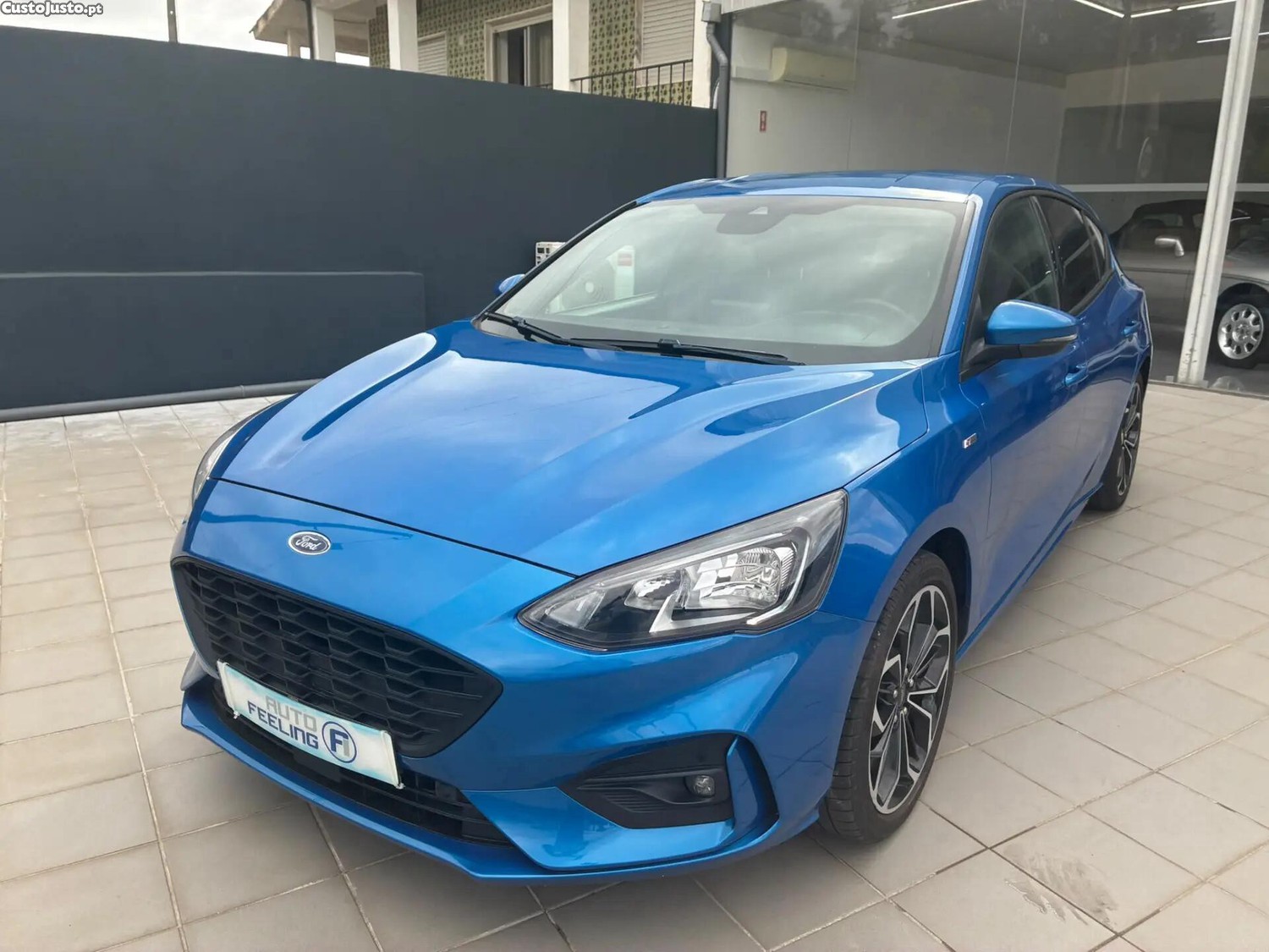 Ford Focus 1.0 EcoBoost Mild-Hybrid ST-Line X — fotografia 25