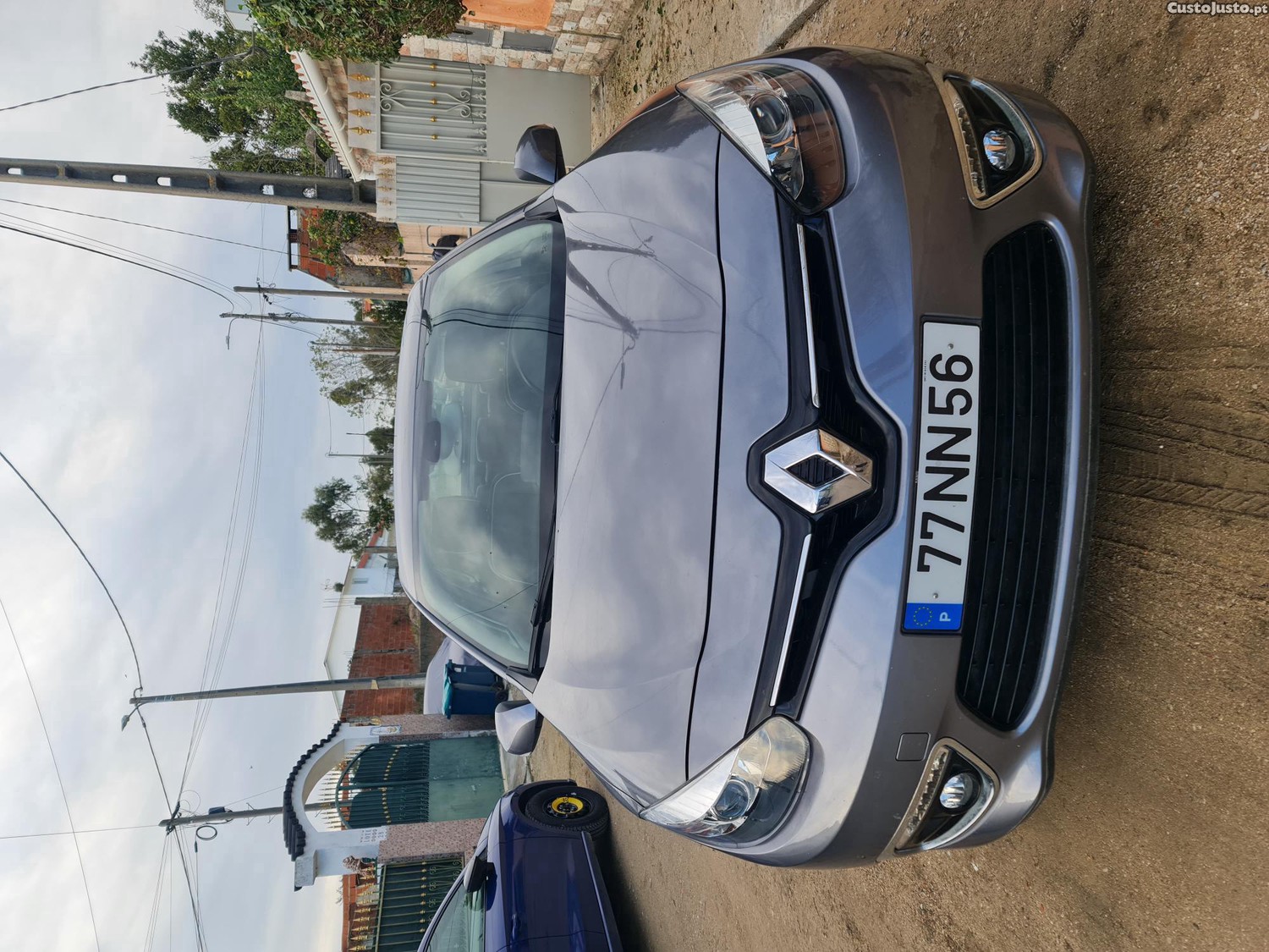 Renault Fluence Dynamic — fotografia 6