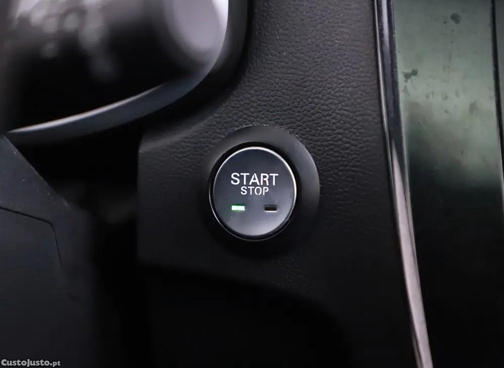 MG ZS 44.5 kWh Luxury — fotografia 18