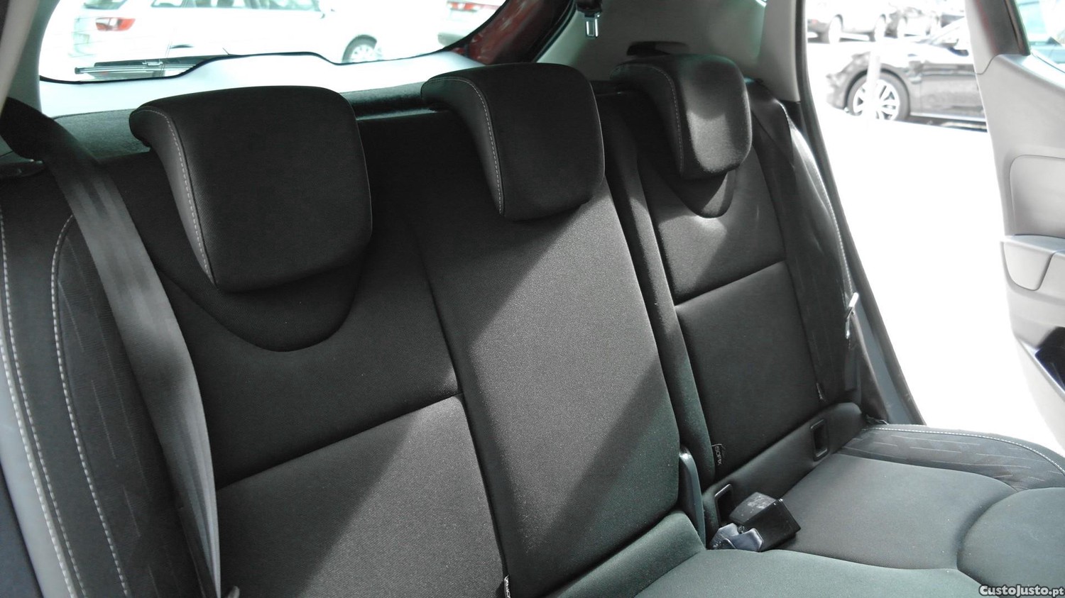 Renault Clio 0.9 TCe Limited — fotografia 12