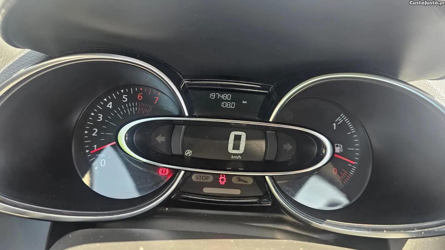 Renault Clio Sem versão — fotografia 3
