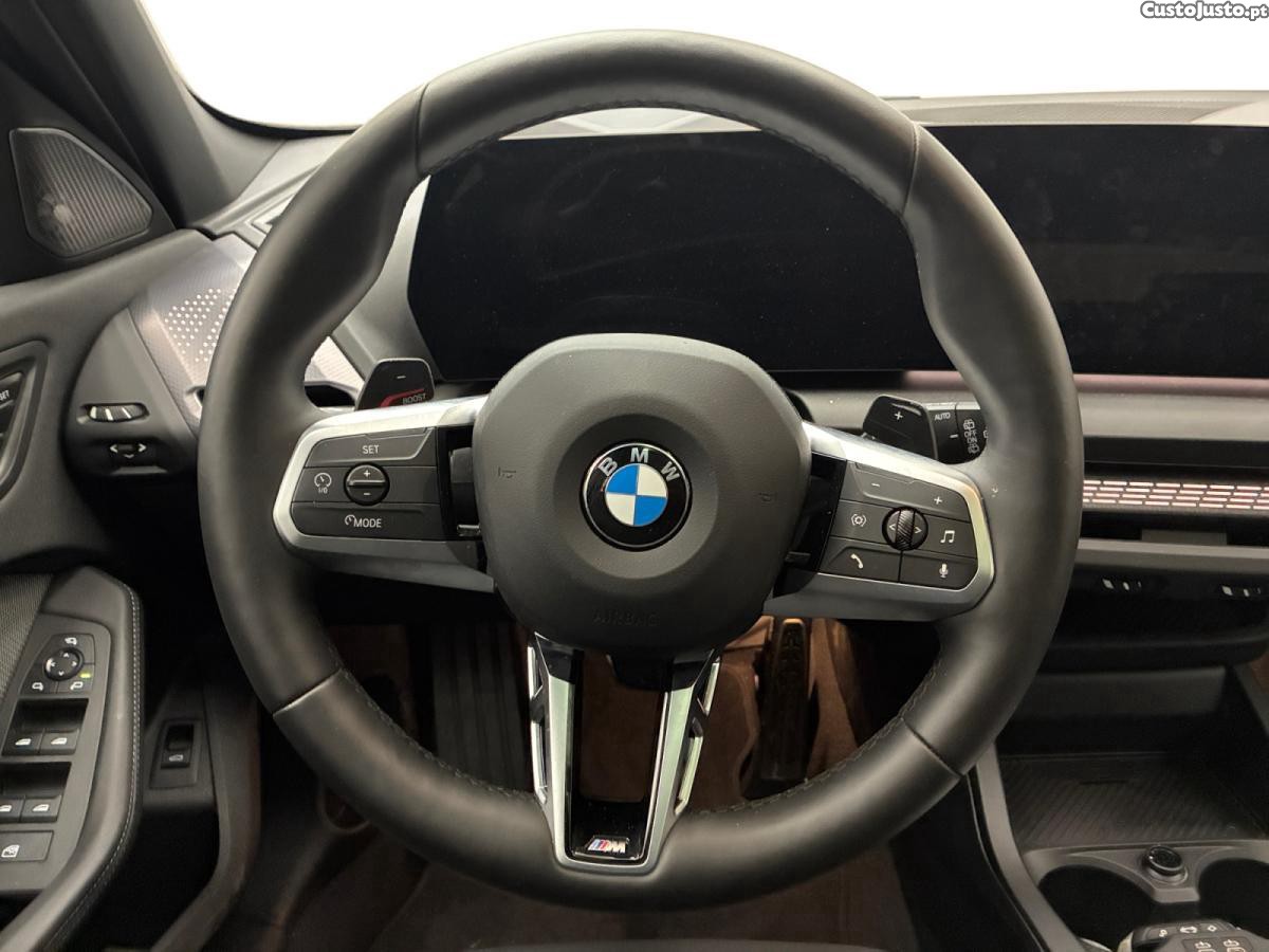 BMW 120 i M Sport — fotografia 5