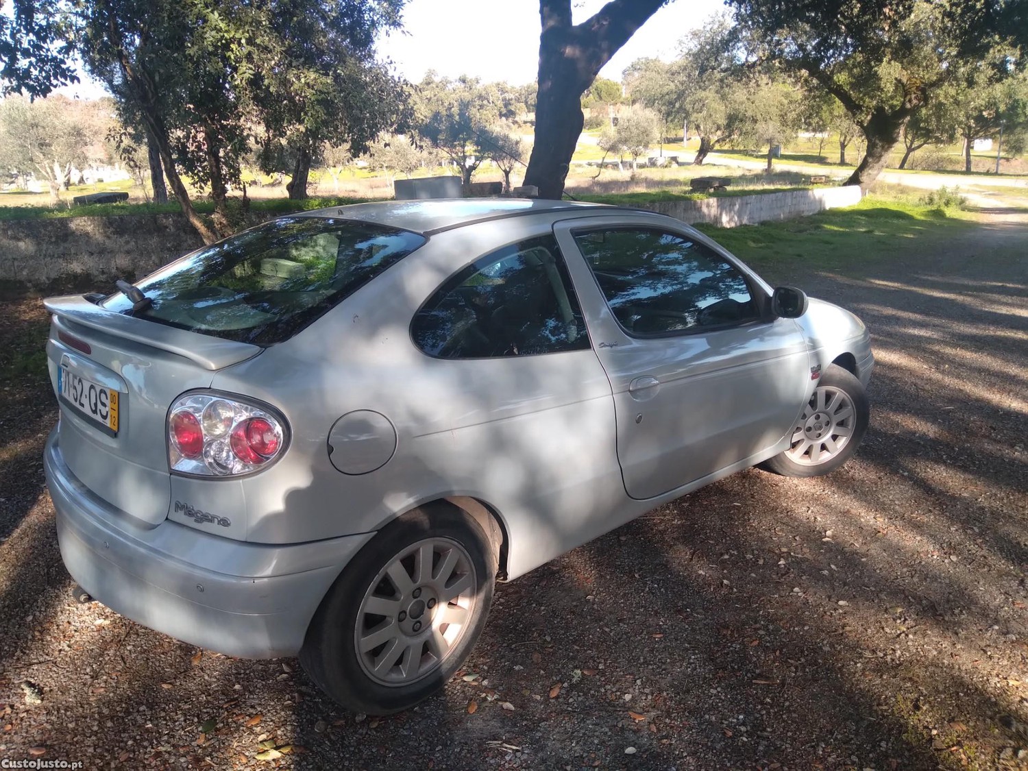 Renault Coupe 1.9 — fotografia 6
