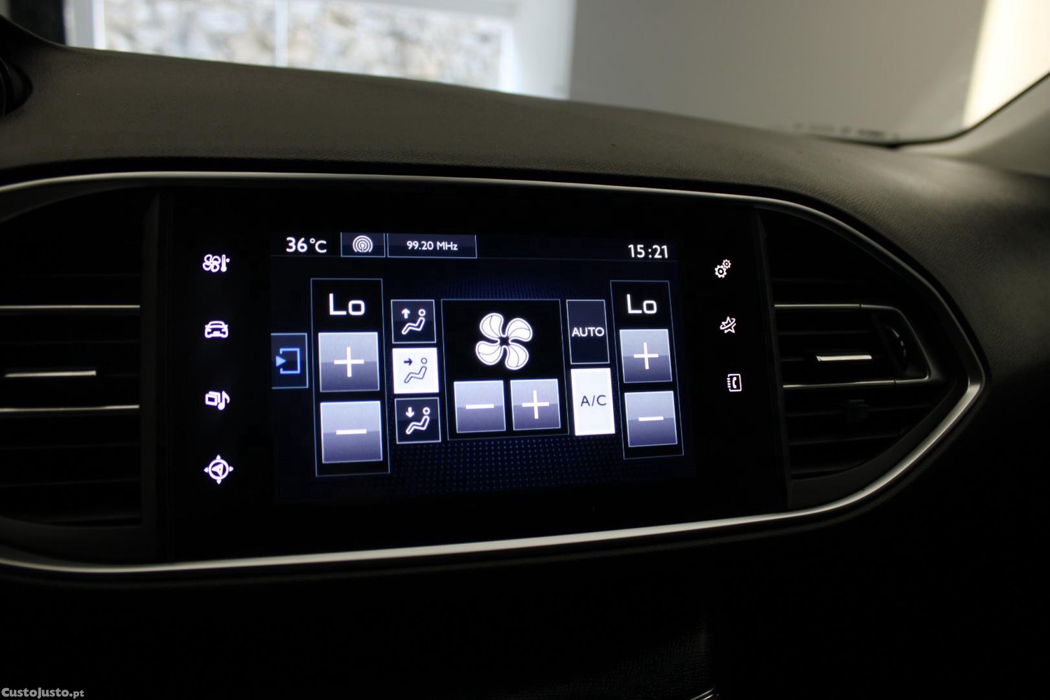Peugeot 308 1.2 THP 110 — fotografia 19