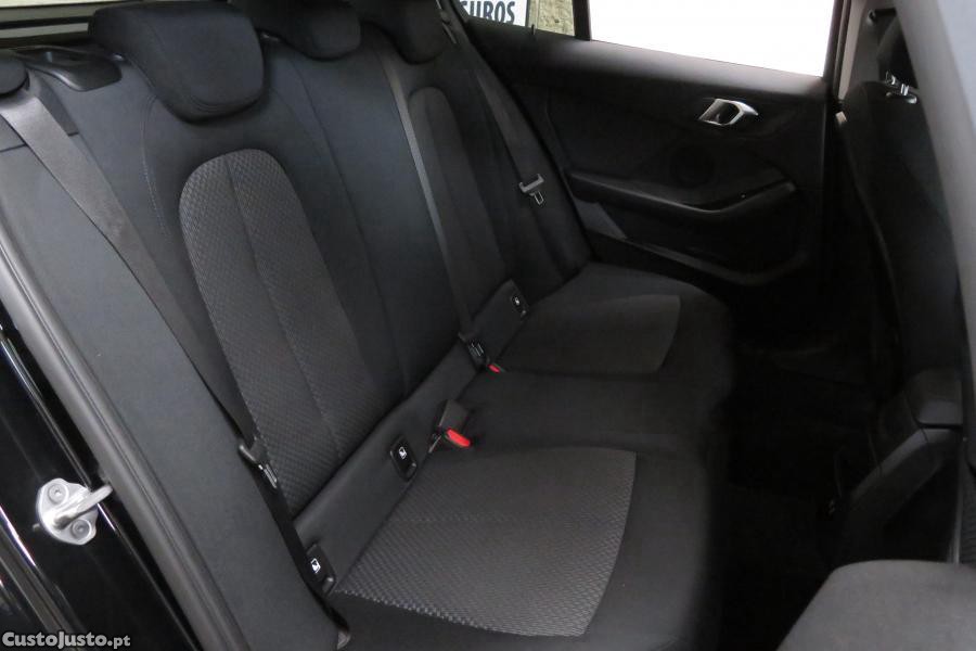 BMW 116 d Advantage — fotografia 16