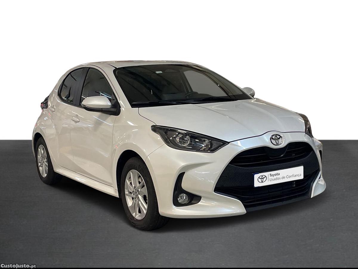 Toyota Yaris 1.5 HDF Comfort Plus — fotografia 9