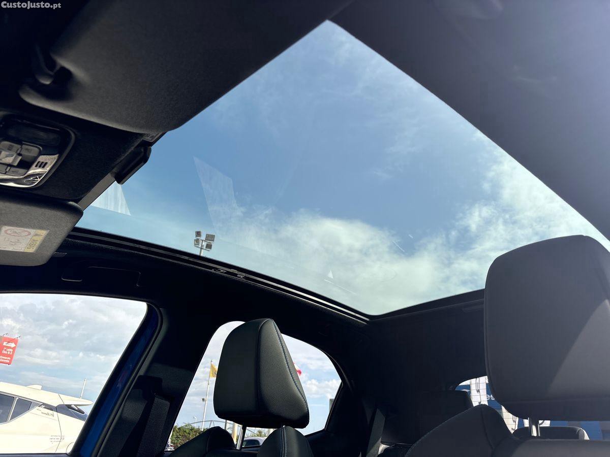 Toyota Yaris 1.5 HDF Premier Edition — fotografia 8