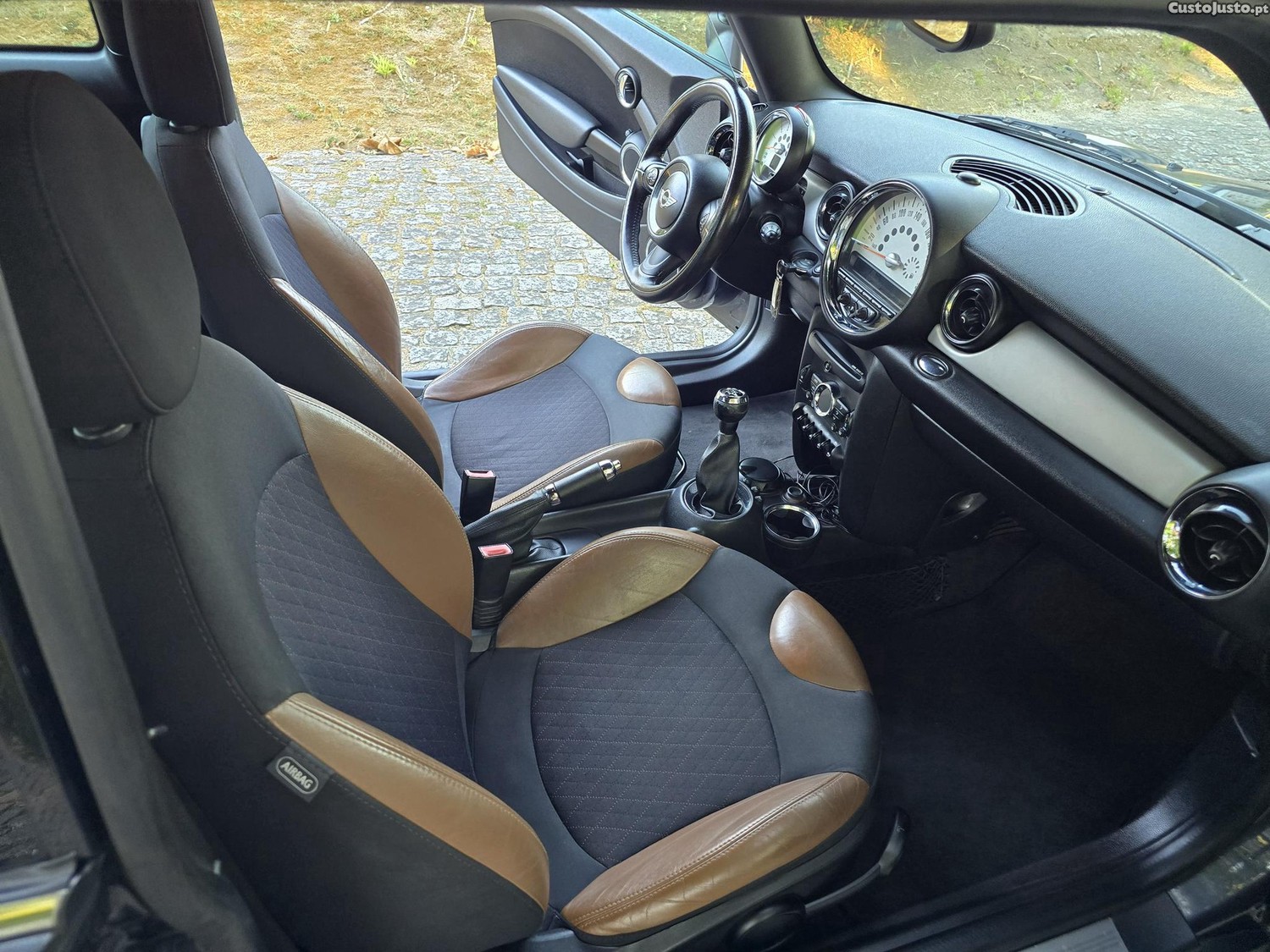 MINI Cooper 1.6 cooper d 110cv versao sport chili — fotografia 15