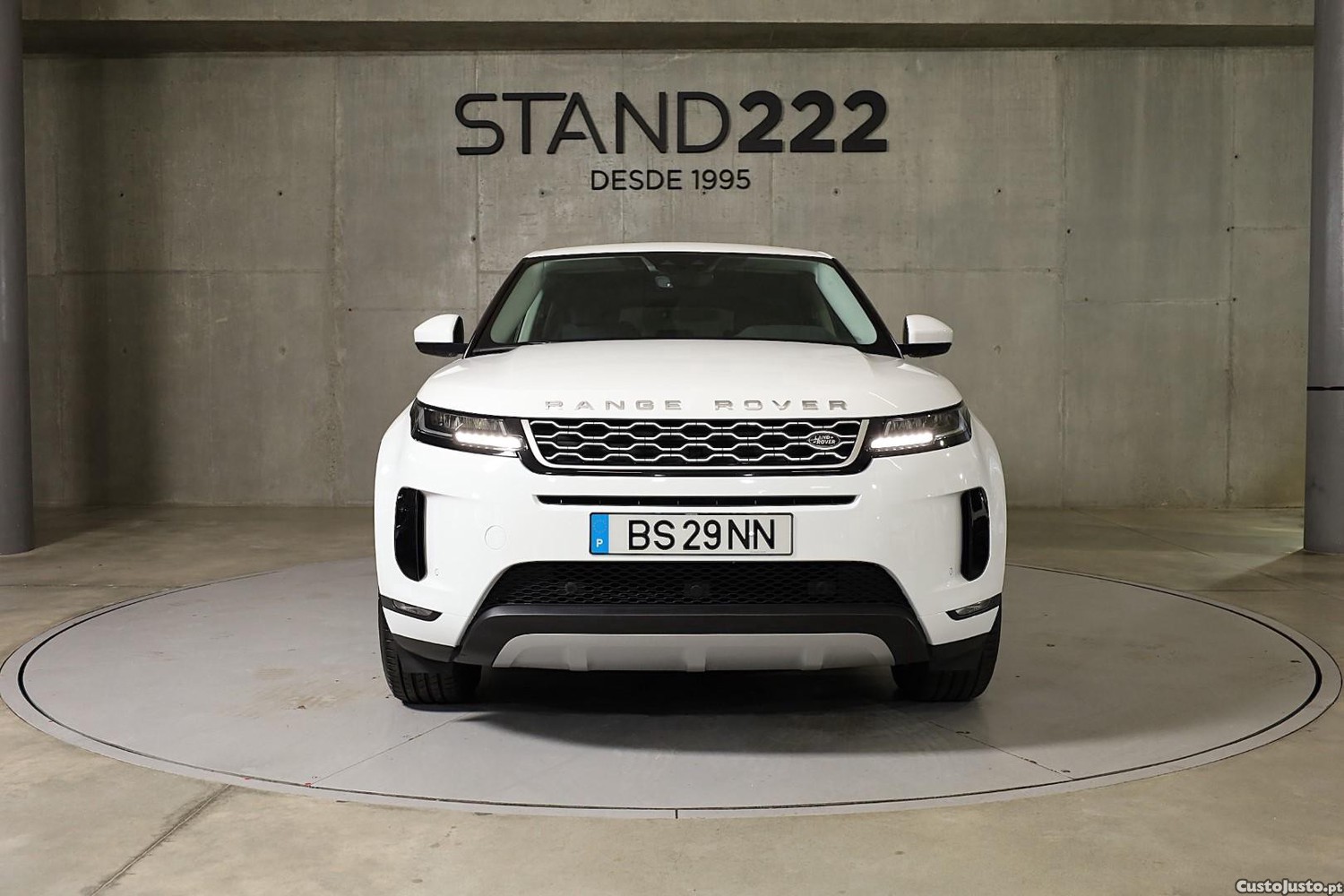 Land Rover Evoque 2.0 D 150 S - 20 — photo 2
