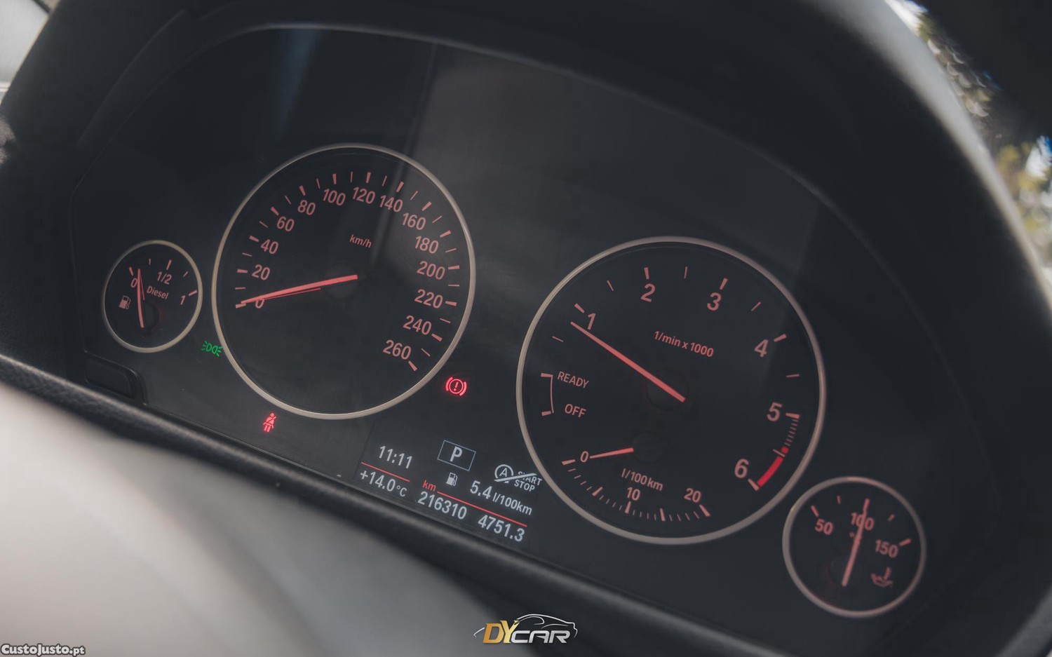 BMW 320 TOURING D — fotografia 7
