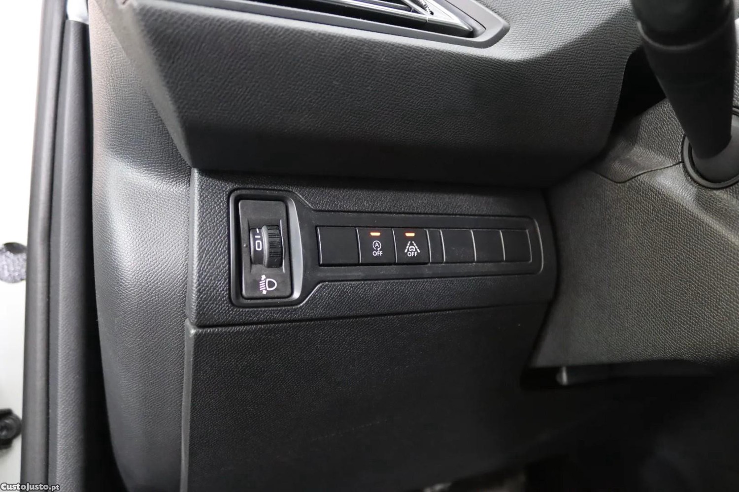 Peugeot 308 1.2 PureTech Allure EAT6 — fotografia 5