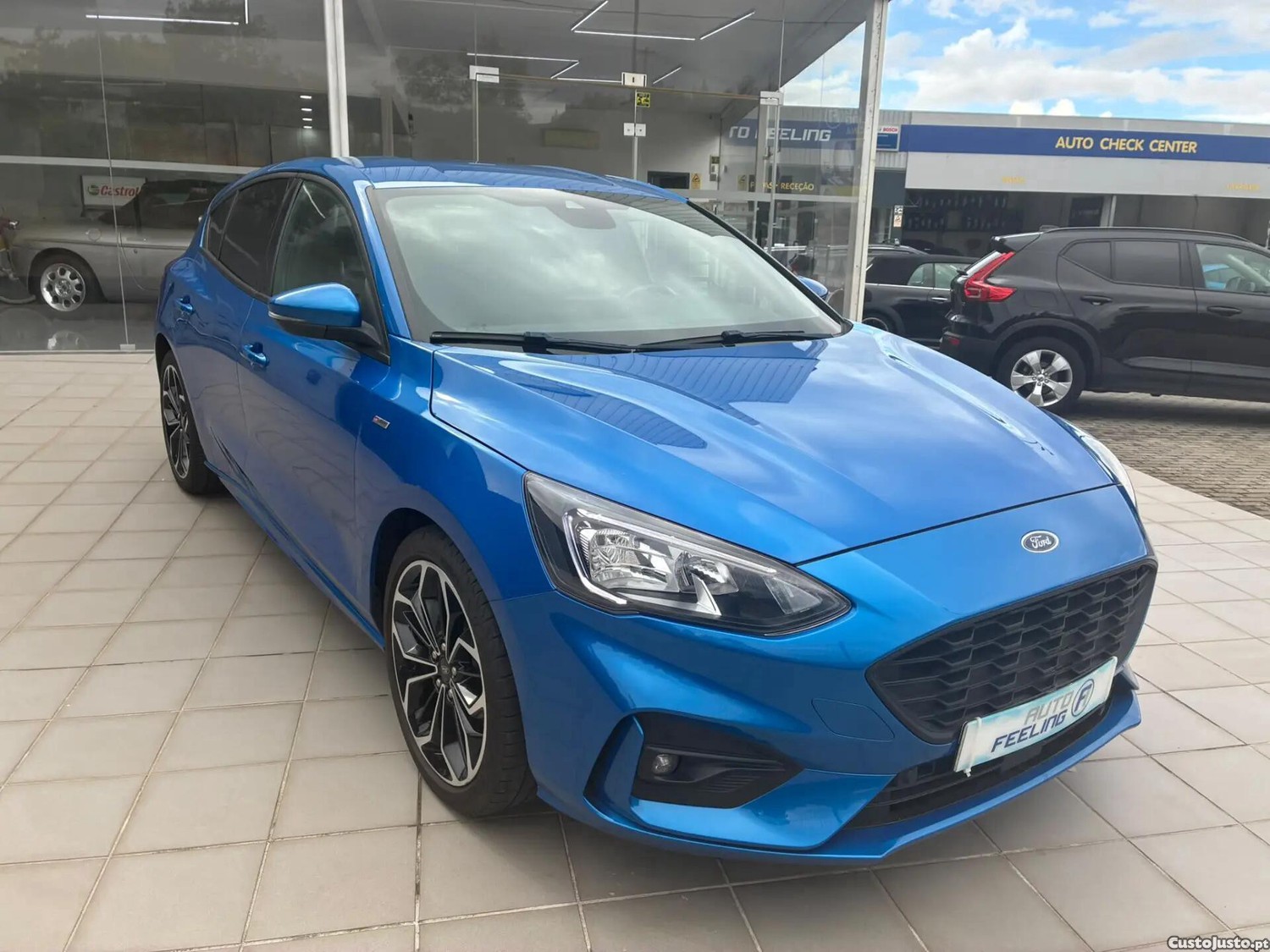 Ford Focus 1.0 EcoBoost Mild-Hybrid ST-Line X — fotografia 22