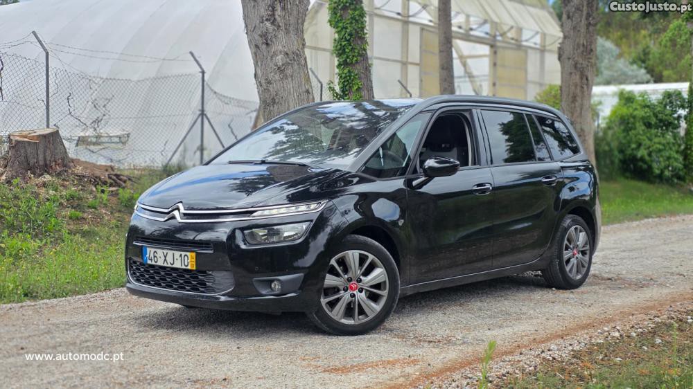 Citroën C4 Grand Picasso 1.6 e-HDi Exclusive — fotografia 15