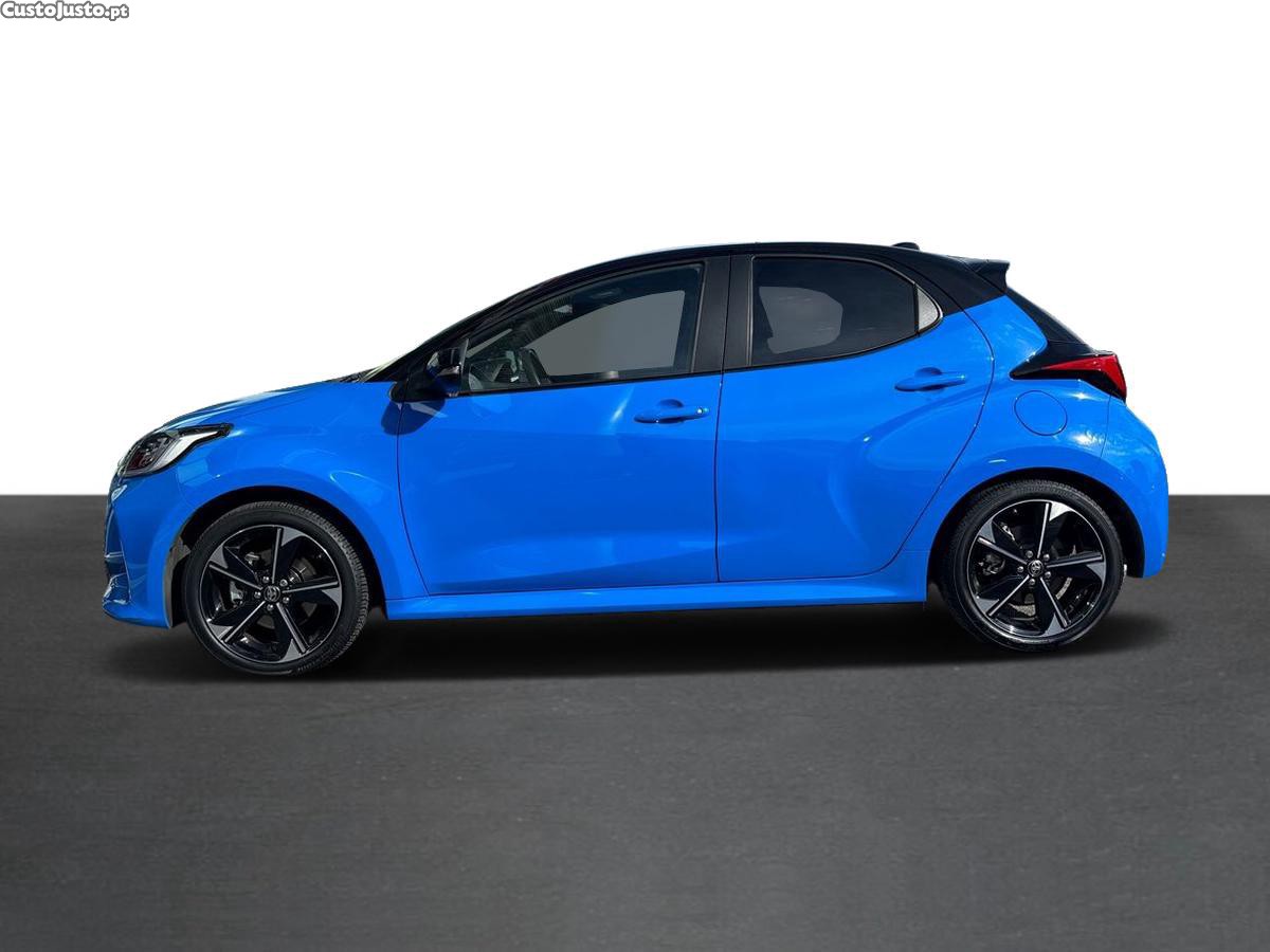 Toyota Yaris 1.5 HDF Premier Edition — fotografia 19