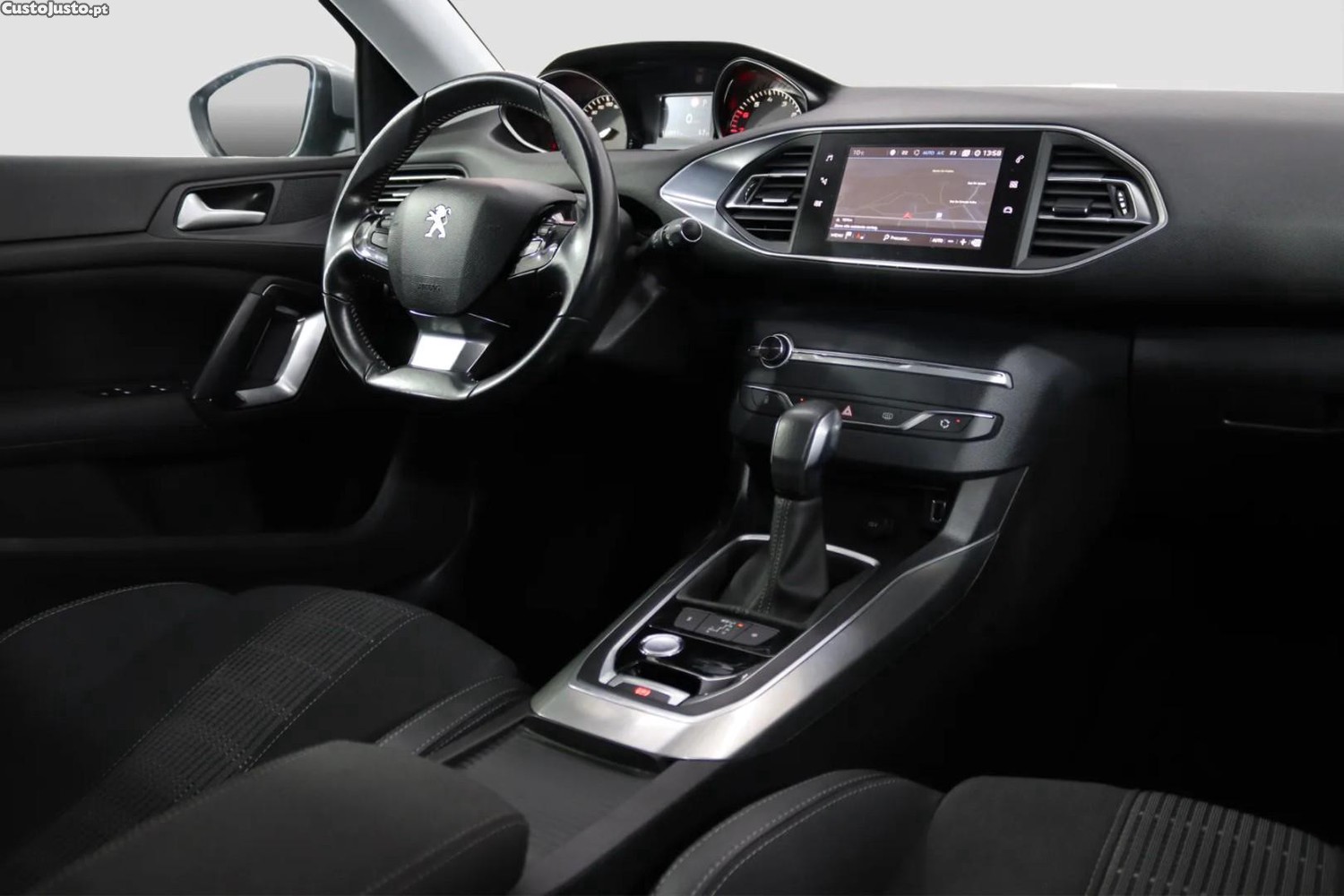 Peugeot 308 1.2 PureTech Allure EAT6 — fotografia 11