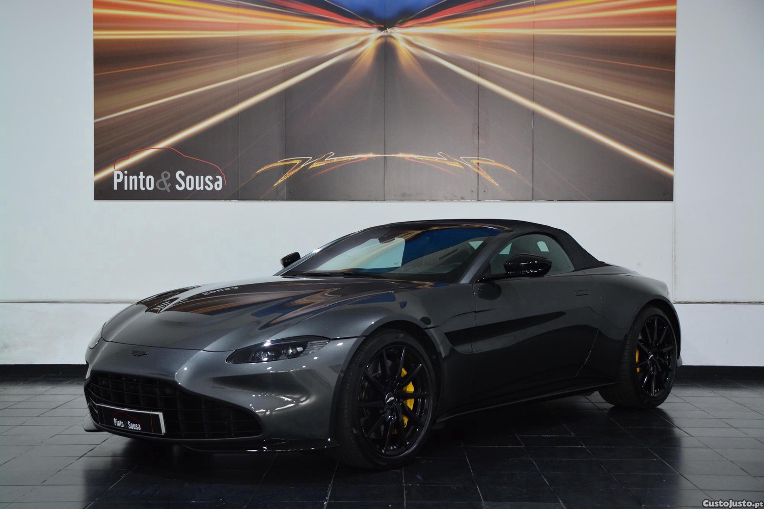 Aston Martin Vantage Roadster V8 — fotografia 7