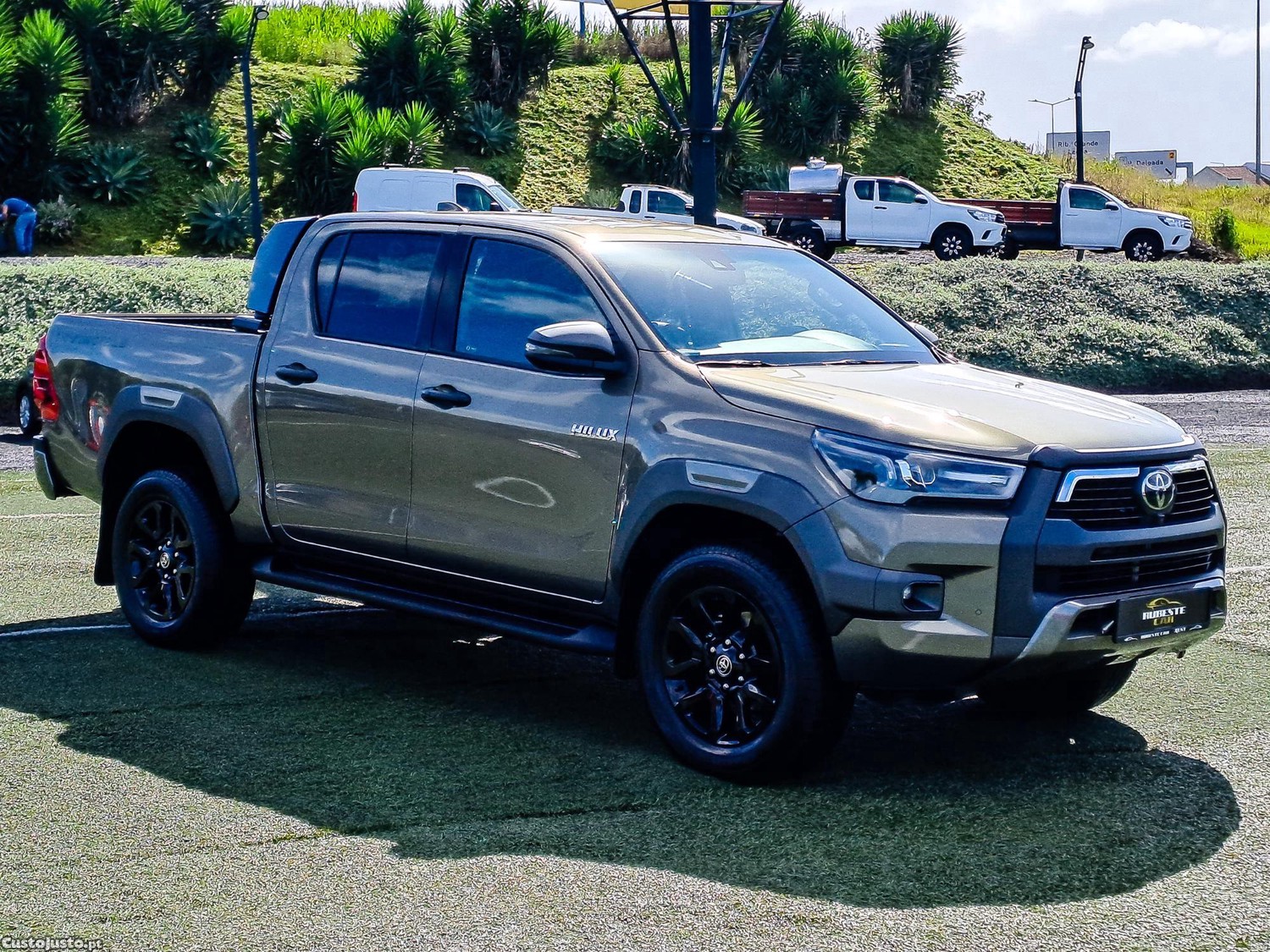 Toyota Hilux INVICIBLE 2.8 D4D CD 204CV DIESEL 2022 — fotografia 27