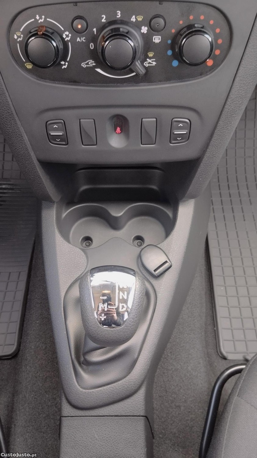Dacia Sandero nd — fotografia 4