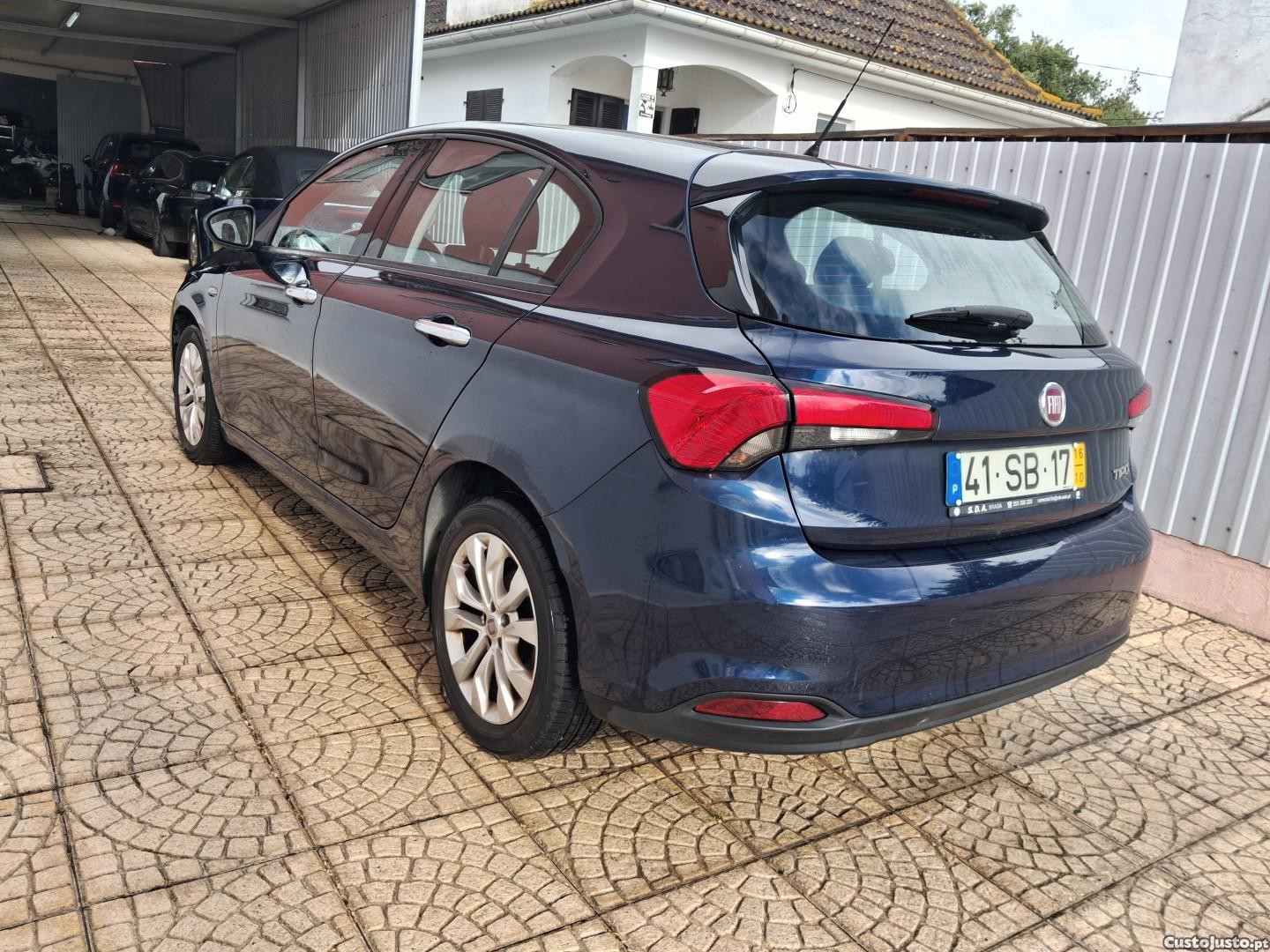 Fiat Tipo 1.4 Lounge — fotografia 14