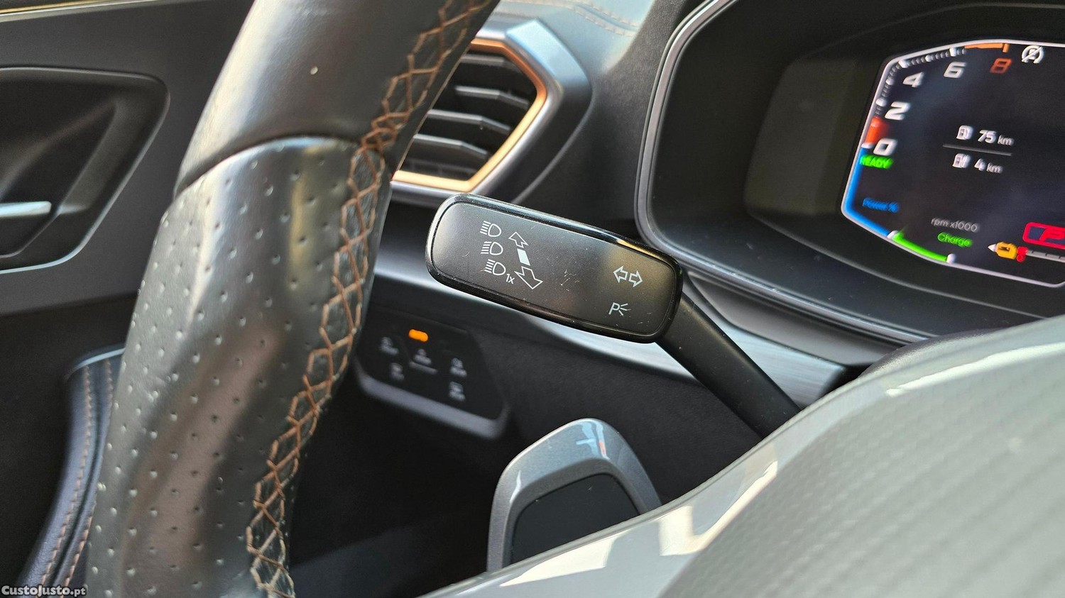 CUPRA Formentor 1.4 e-Hybrid DSG — fotografia 17