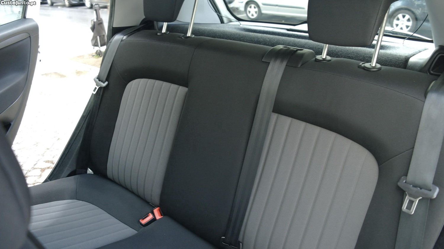 Fiat Punto 1.2 Lounge S&S — fotografia 7
