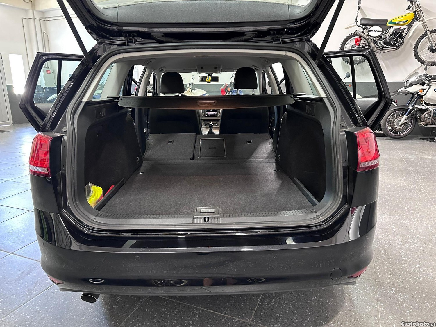 Volkswagen Golf Variant 1.6 TDi BlueMotion Confortline — fotografia 20