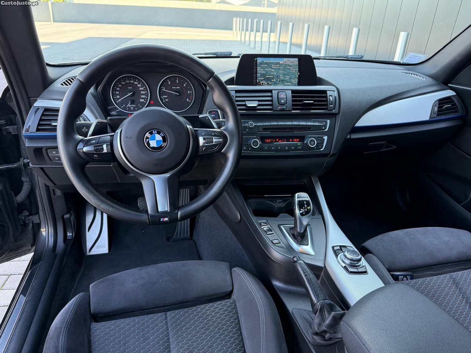 BMW 220 D Coupe Pack M Auto — fotografia 5