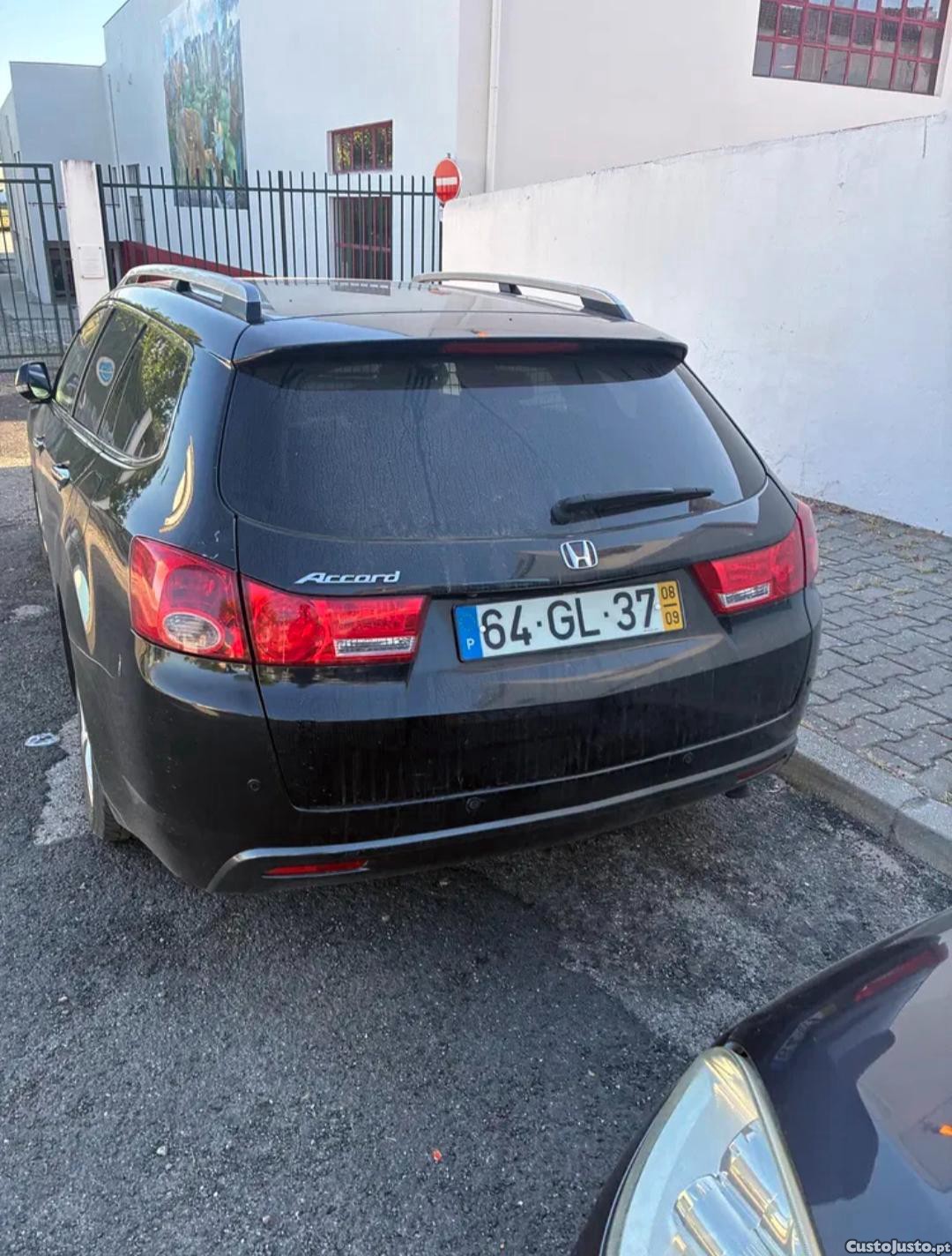 Honda Accord Tourer 2.2 — fotografia 3