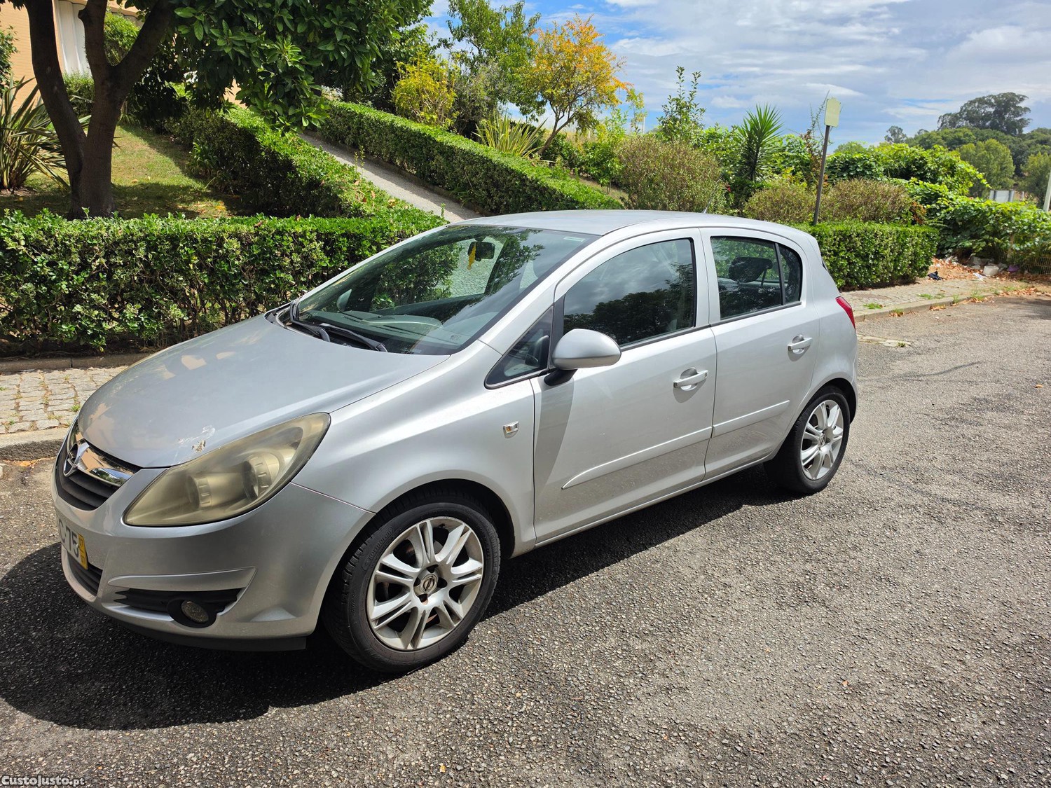 Opel Corsa 1.2 gasolina — fotografia 5
