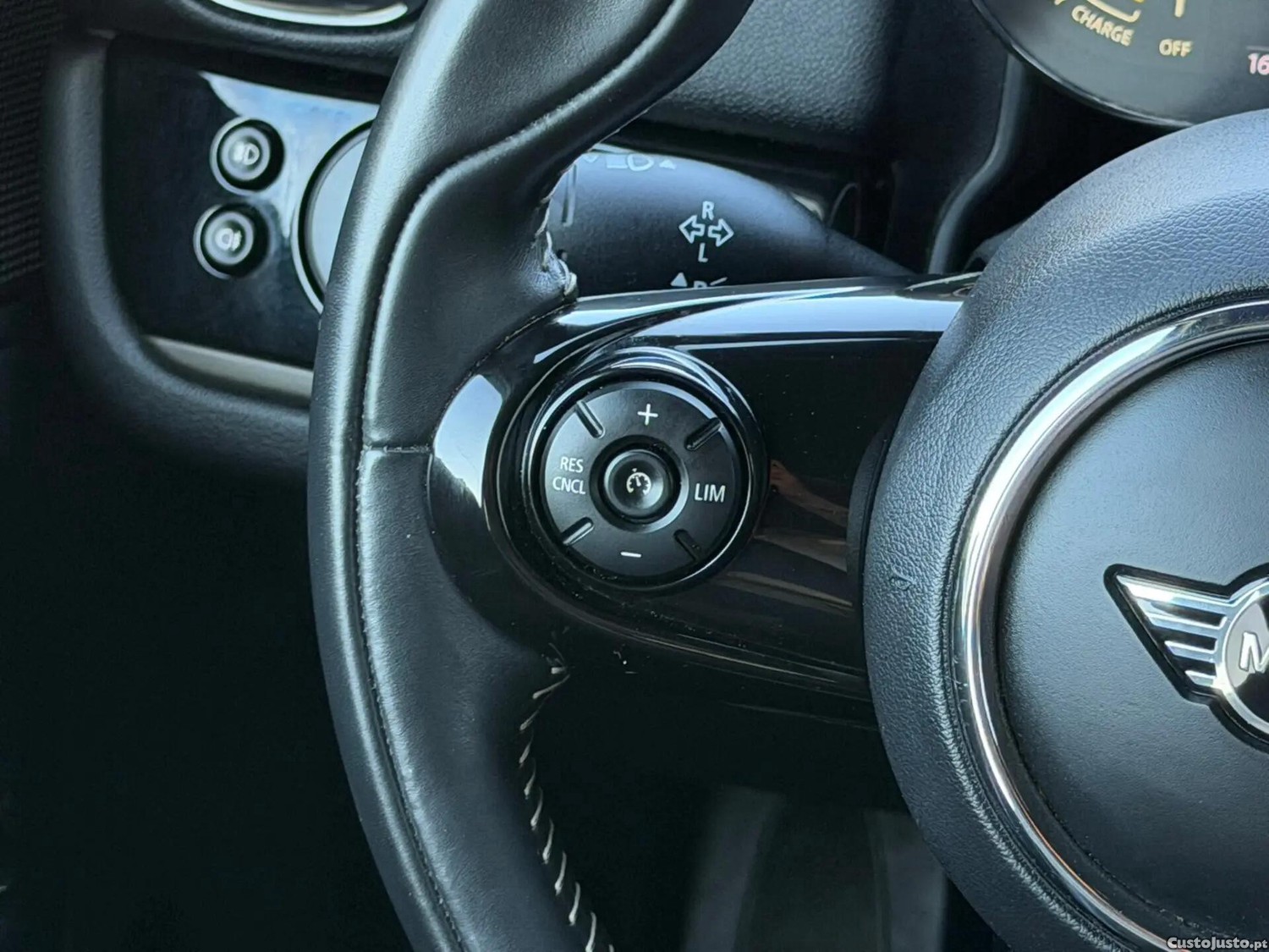 MINI Countryman Cooper SE ALL4 Auto — fotografia 4