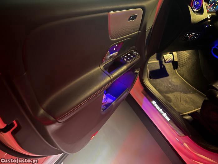 Mercedes-Benz GLB 200 200 D — fotografia 3