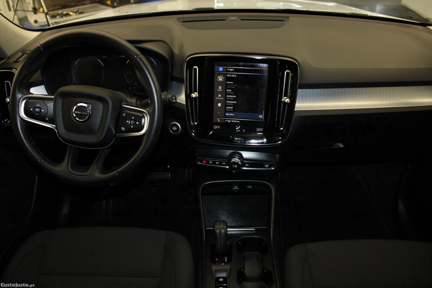 Volvo XC 40 T5 1.5 PHEV INSCRIPTION — fotografia 29