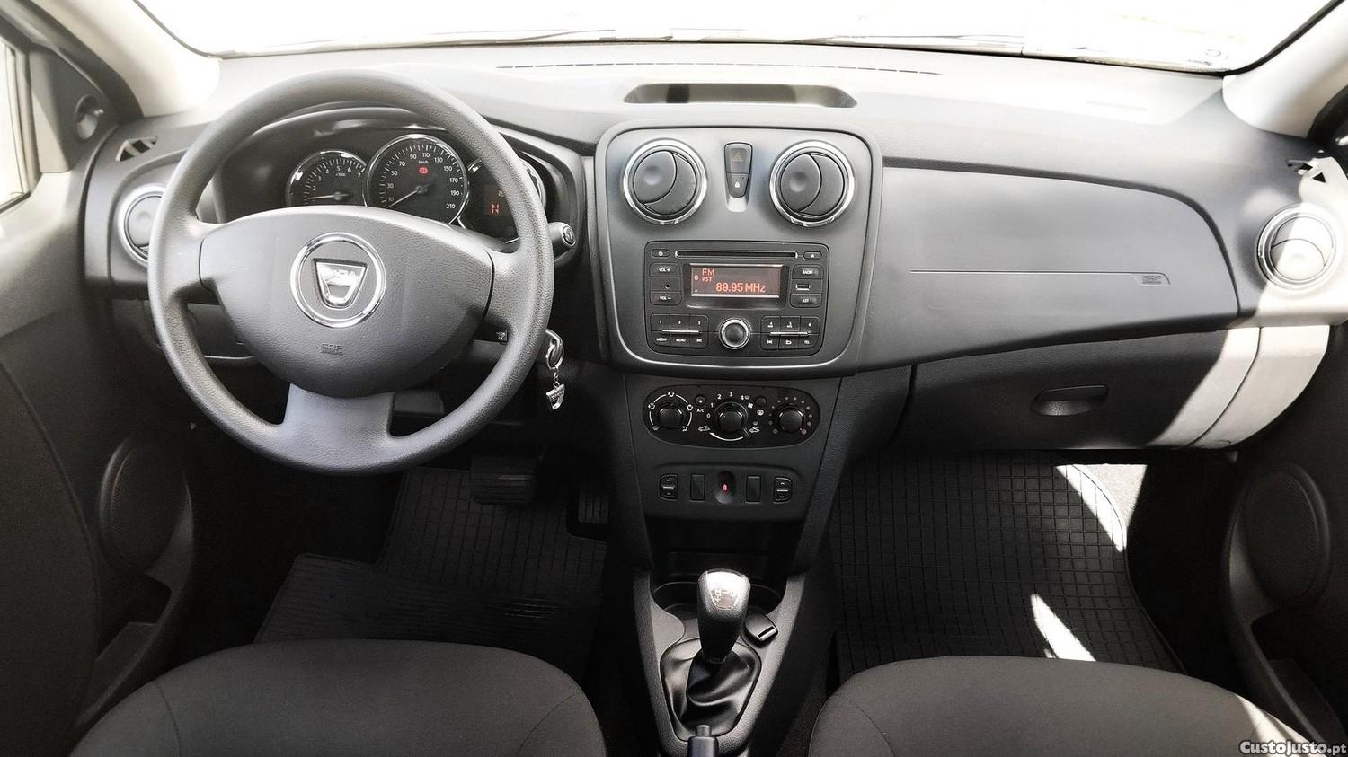 Dacia Sandero nd — fotografia 7