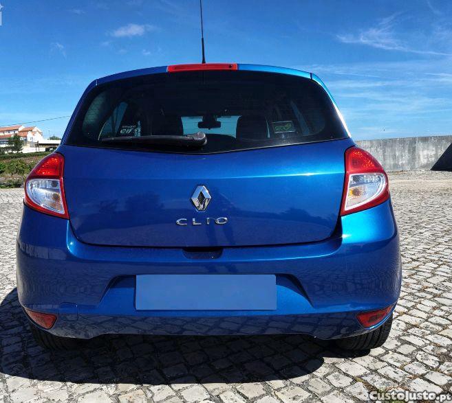Renault Clio 1.2 Dynamic S GPS — fotografia 9