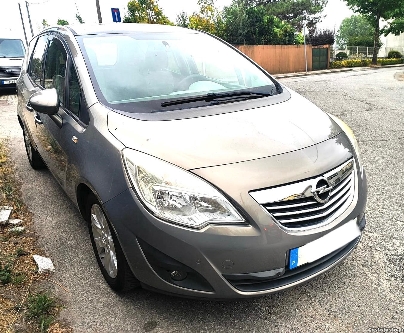Opel Meriva 1.3 cdti Cosmo — fotografia 8